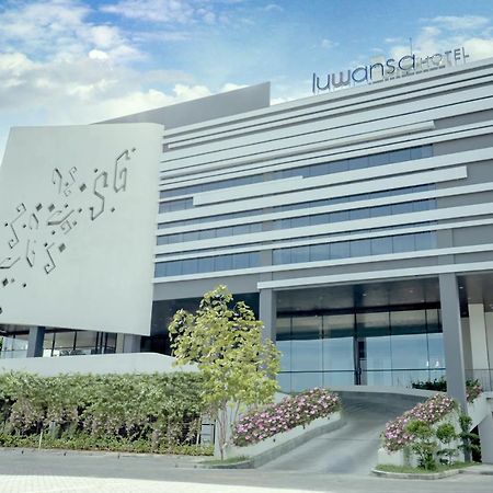 Luwansa Hotel And Convention Center มานาโด ภายนอก รูปภาพ